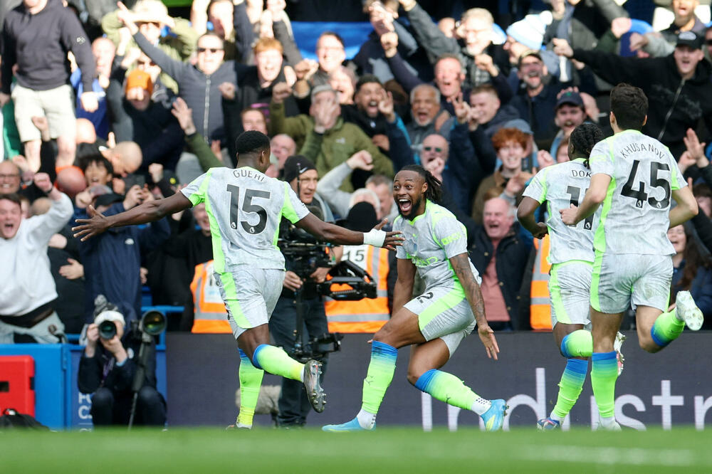 Slavlje građana u Londonu, Foto: Reuters