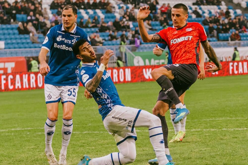 Lončar postiže gol protiv Dinama, Foto: FK Akron/Facebook