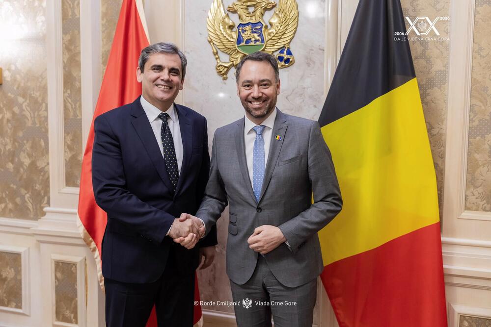 Maksim Prevo, Ervin Ibrahimović