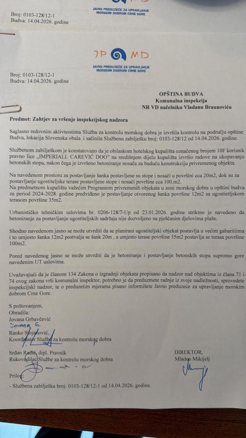 <p>"Imperiall Carević" je firma koju je osnovao Lazar Carević, mlađi sin nekadašnjeg predsjednika Opštine Budva Marka Bata Carević, koja je vlasnik istoimenog hotela na kružnom toku, na samom ulazu u grad, stotinjak metara od Slovenske plaže</p>