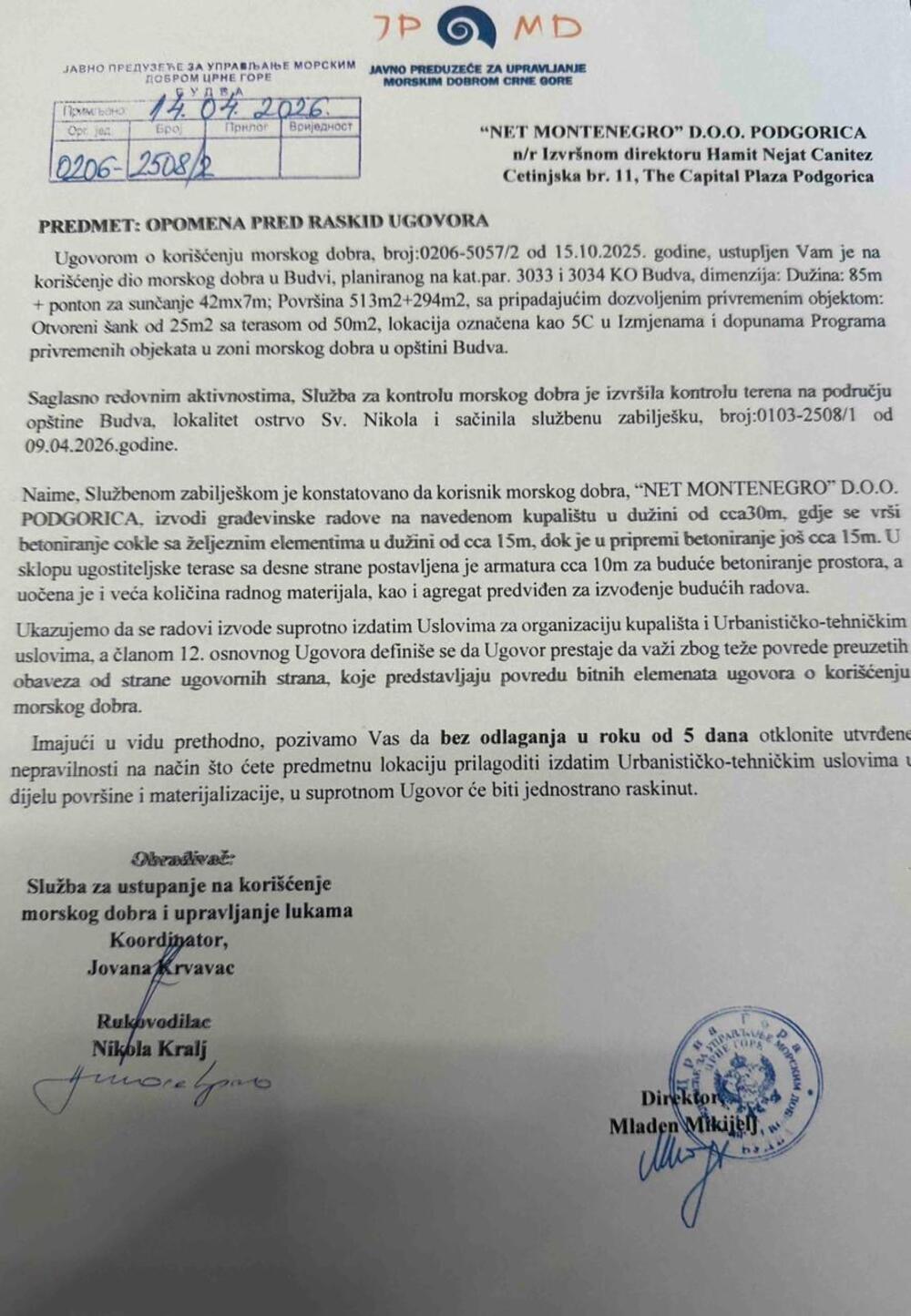 <p>"Imperiall Carević" je firma koju je osnovao Lazar Carević, mlađi sin nekadašnjeg predsjednika Opštine Budva Marka Bata Carević, koja je vlasnik istoimenog hotela na kružnom toku, na samom ulazu u grad, stotinjak metara od Slovenske plaže</p>