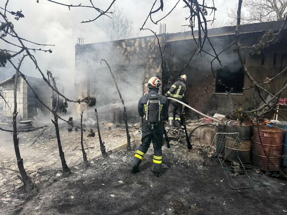 Ugašen požar u restoranu na Grahovu: Nema povrijeđenih, veća...