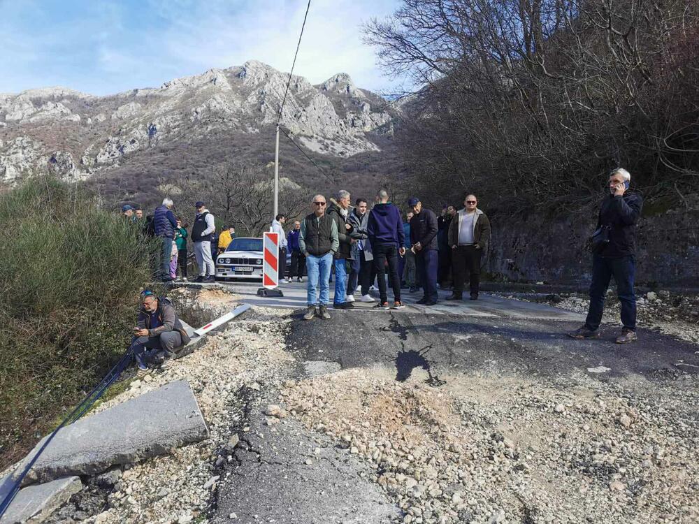 Opština Bar završila projekat, Upravi ne valja: Sanacija puta...