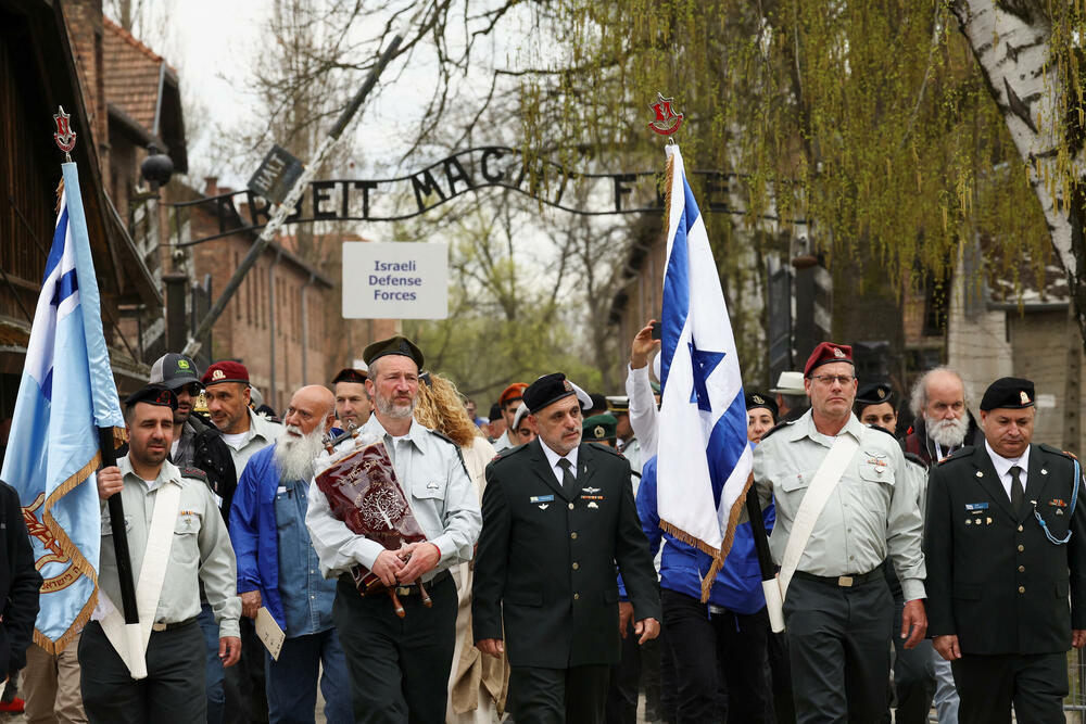 <p>Marš u Poljskoj održan je na Dan sjećanja na žrtve Holokausta po jevrejskom kalendaru<br /> </p>
