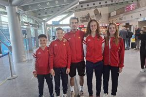 Mladi teniseri na turniru na Malti