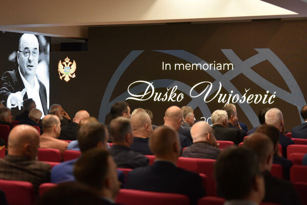 Kad se ne odstupa, kad si autentičan, kad živiš ono što misliš,...