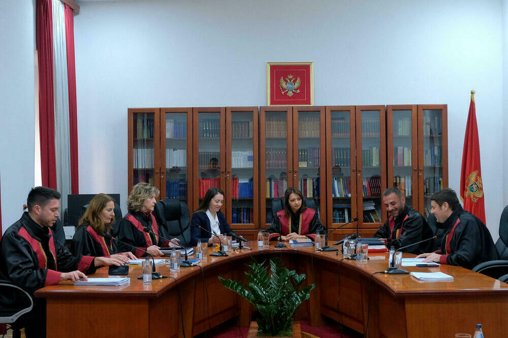 Ponovo odlučuju o skoro istom članu: Ustavni sud, Foto: Risto Božović