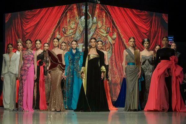 Kolekcija &bdquo;Opera&rdquo; je spoj elegancije, unutrašnje snage,...