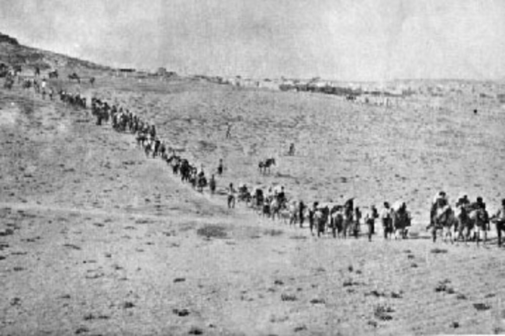 Pokret novomobilisanih kosovskih jedinica prema Baru, 1945., Foto: wikipedia.org