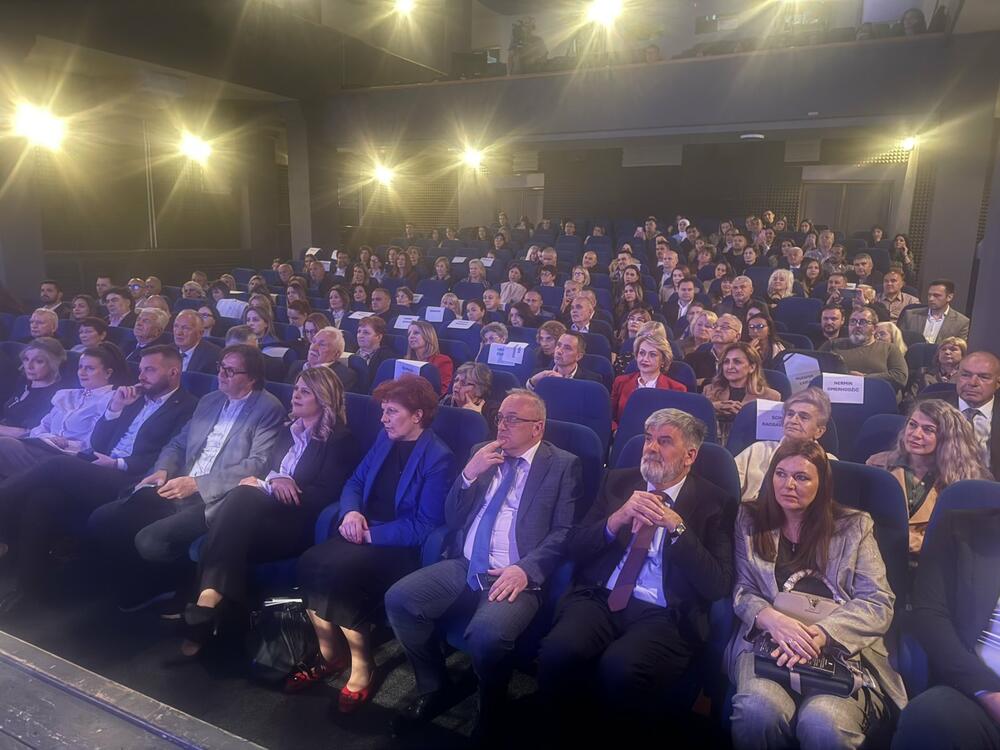 Proslavljeno sto godina Gimnazije 