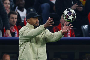 Kompanijev Bajern: Liderstvo i strategija, rotacije i dominacija