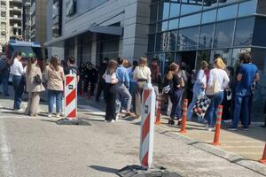 UP: Lažne dojave o eksplozivnim napravama u tržnim centrima i...