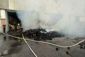 Lokalizovan požar u magacinu u krugu bivšeg KAP-a