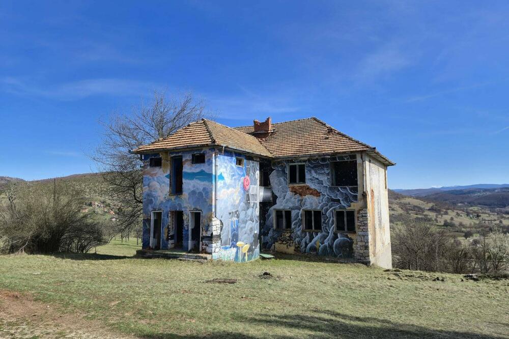 Škola u Glisnici, Foto: Privatna arhiva