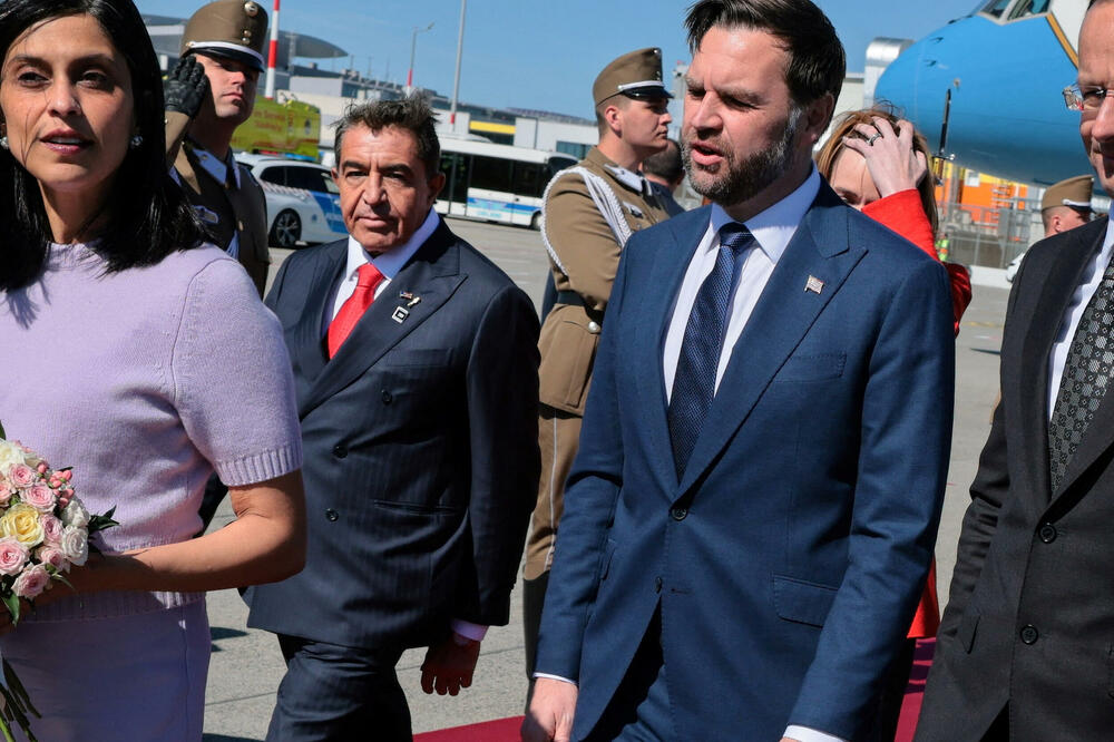 Zampoli je boravio u Mađarskoj sa Džej Di Vensom, Foto: Reuters