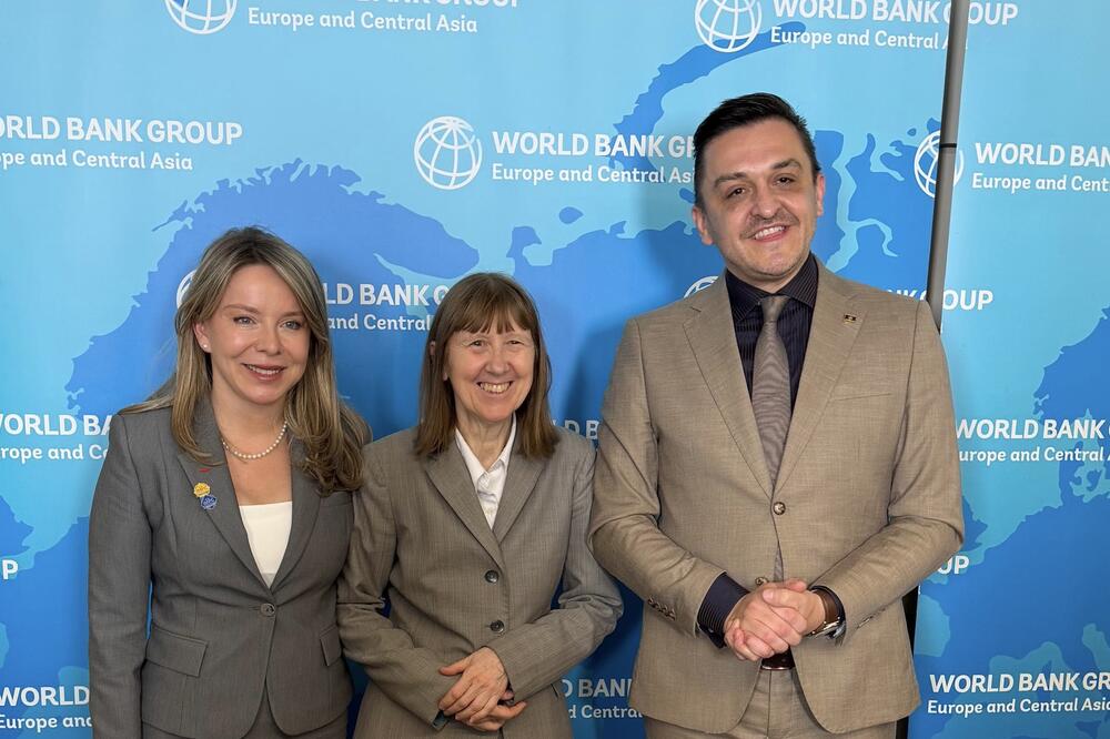 Radović, Basani i Vuković, Foto: Ministarstvo finansija