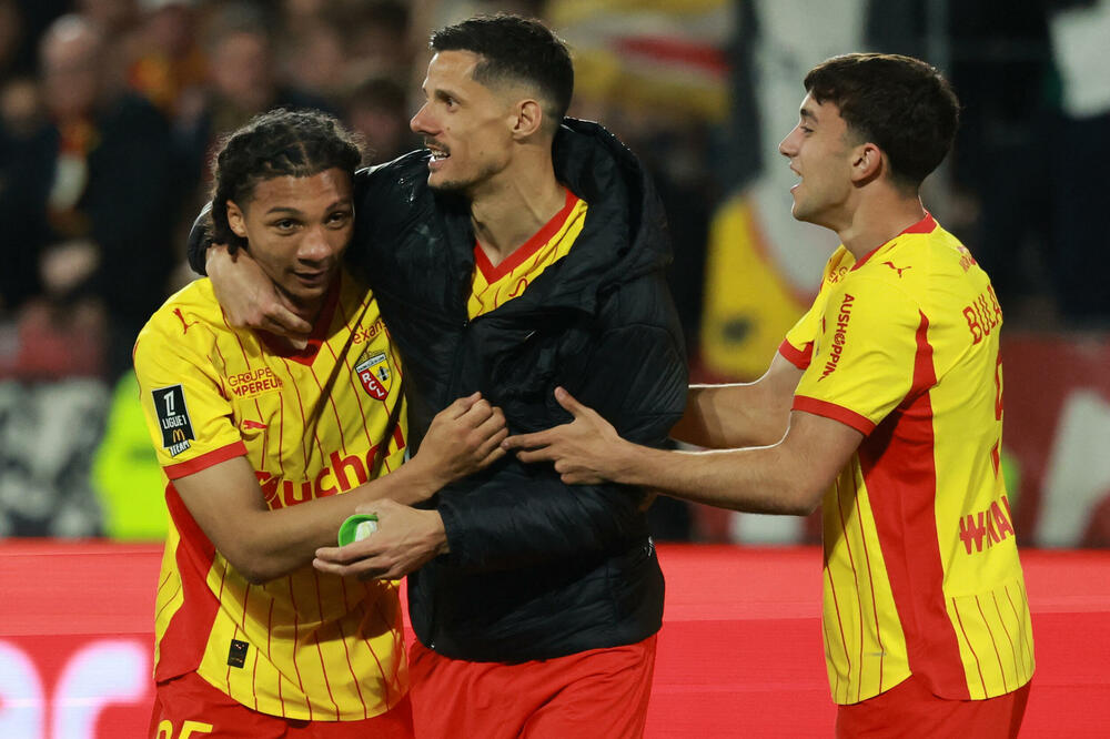 Sreća Andrije i saigrača nakon utakmice, Foto: REUTERS