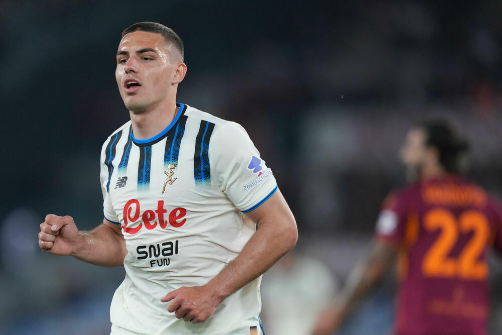 Elitni napadač: Krstović u Rimu stigao do dvocifrenog broja golova...