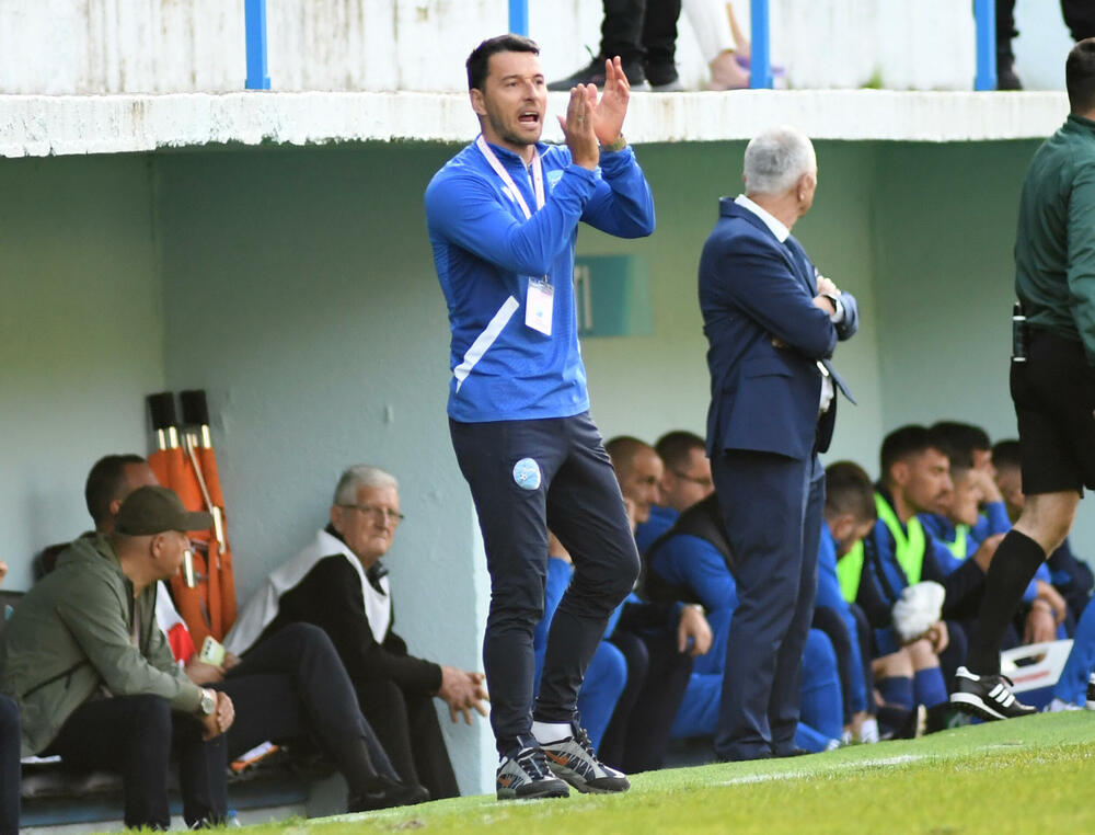 <p>CFL, 30. kolo: lider savladao Petrovac fantastičnim pogotkom Vasilija Čavora, Barani vezali sedmi trijumf, aktuelni šampion i dalje posrće</p>