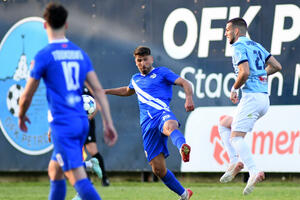 A round of intrigue and a derby tomorrow in the first league caravan