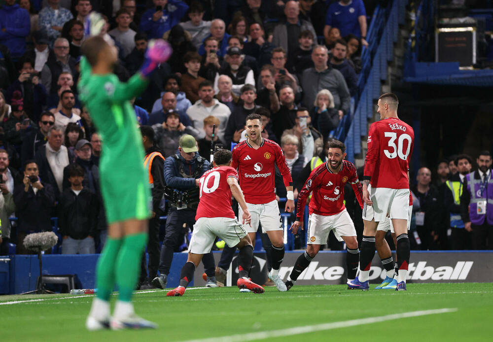 Čelsi puca po šavovima - Junajted grabi ka Ligi šampiona, Brajton...