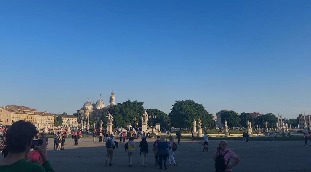 Trg Prato della Valle jedan je od simbola Padove
