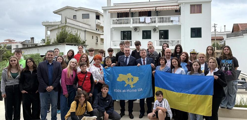 Grupa od 40 ukrajinske djece i profesora boravi u Ulcinju