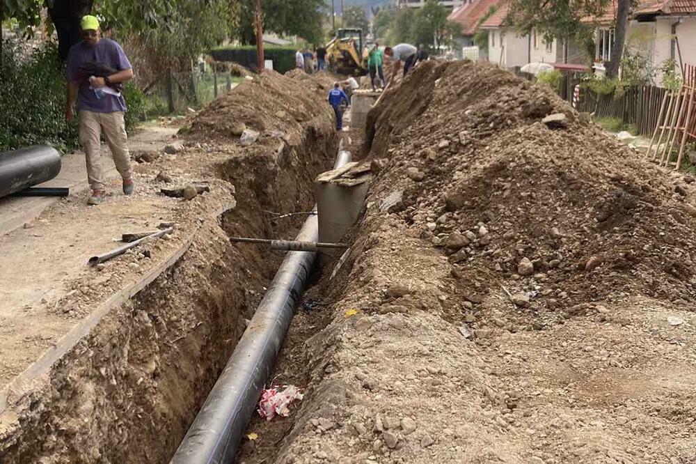 Sa ranije zamjene azbestnih cijevi, Foto: Vodovod Kolašin