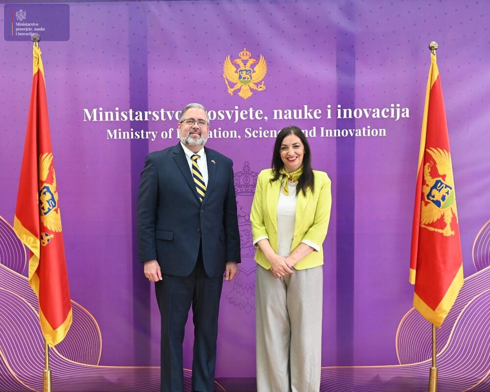 Nastavak uspješne saradnje Crne Gore i SAD u oblasti obrazovanja i...