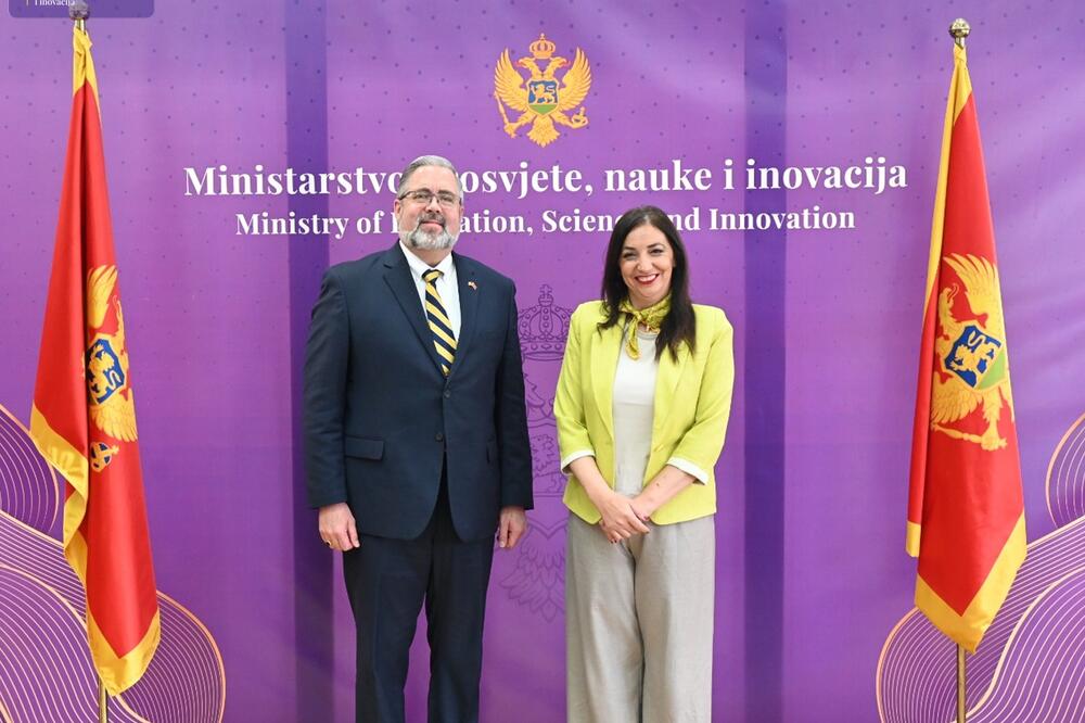 Kiz i Jakšić Stojanović, Foto: Ministarstvo prosvjete, nauke i inovacija