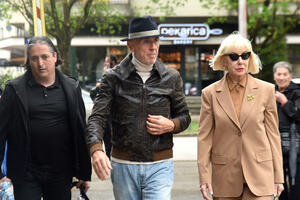 Advokatski tim Aca Đukanovića: Zaklinjanje u boga i Svetog...