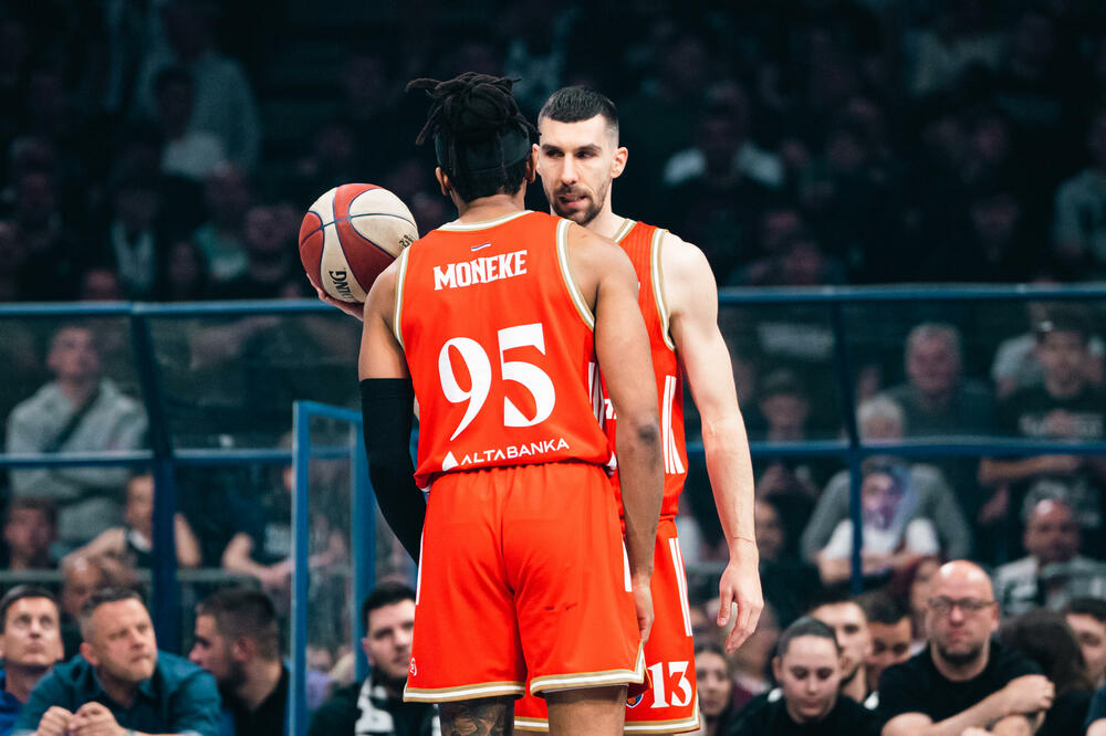 Zvezda mora da pobijedi dva puta u gostima da bi se domogla plej-ofa: Dobrić i Moneke, Foto: ABA liga/Dragana Stjepanović