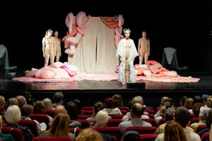 Između izbora i očekivanja