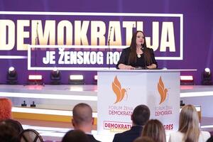 Minić: Bezobrazluk je da se član porodice koju građani pamte po...