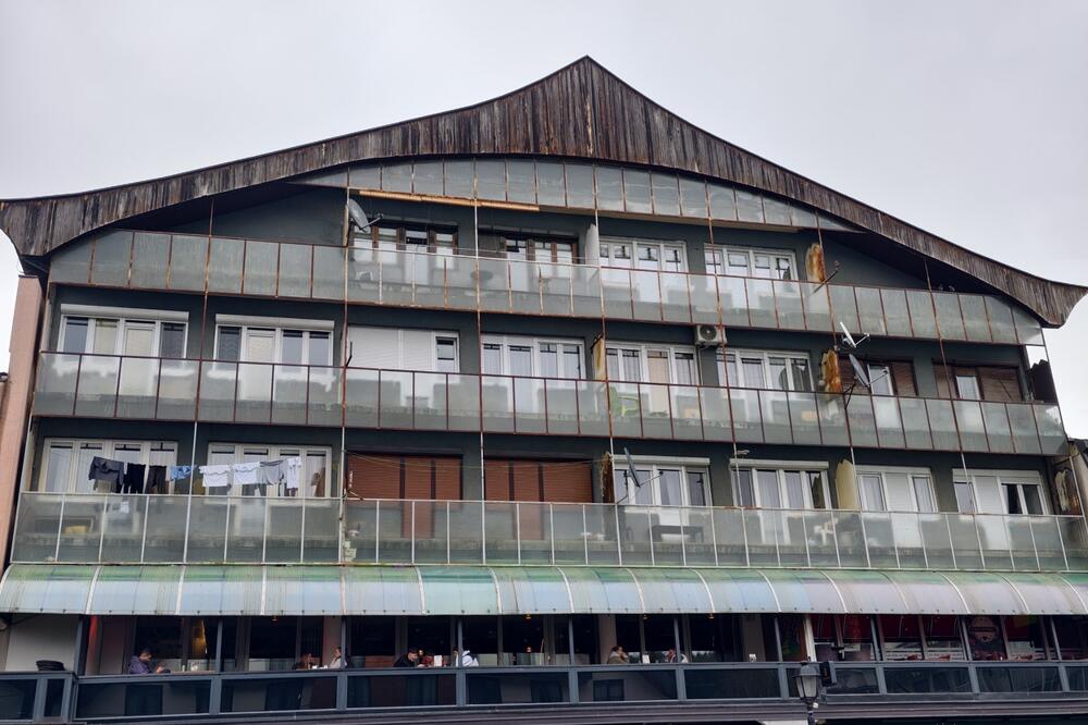 Zgrada u centru grada, Foto: Opština Pljevlja