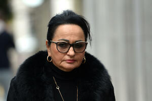 Ni na more, ni na svadbu: Medenica tvrdi da je patila zbog sudske...