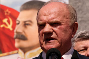 Lider ruskih komunista upozorio na rizik revolucije