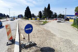 Sezona letova počela, a prilaz raskopan: Još nije uređen...