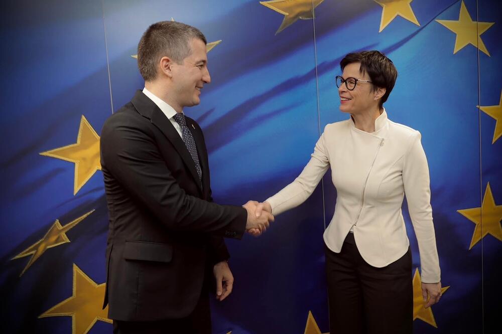 Foto: Kabinet potpredsjednika Vlade za bezbjednost, odbranu, borbu protiv kriminala i unutrašnju politiku