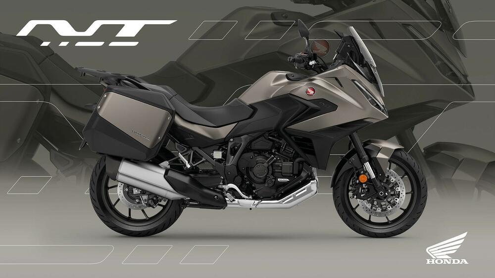 <p>HONDA za 2026. godinu donosi snažnu i tehnološki naprednu ponudu motocikala, namijenjenih kako avanturistima, tako i urbanim vozačima i ljubiteljima sportskog karaktera. Pouzdanost, inovacije i vrhunske performanse ostaju ključni aduti svakog modela.</p>
