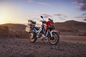 HONDA motocikli 2026