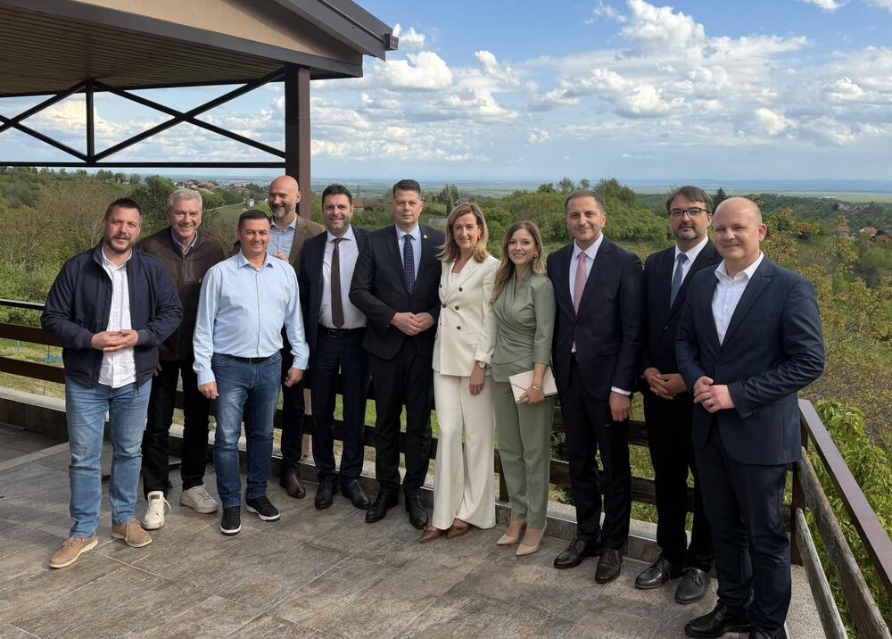 Evropski savez sa čelnicima SDP Hrvatske: Uvešćemo u EU Crnu Goru...