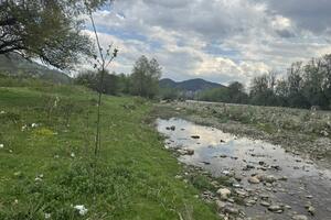 Dio pejzaža omiljenog izletišta Bjelopoljaca zatrpan otpadom od...