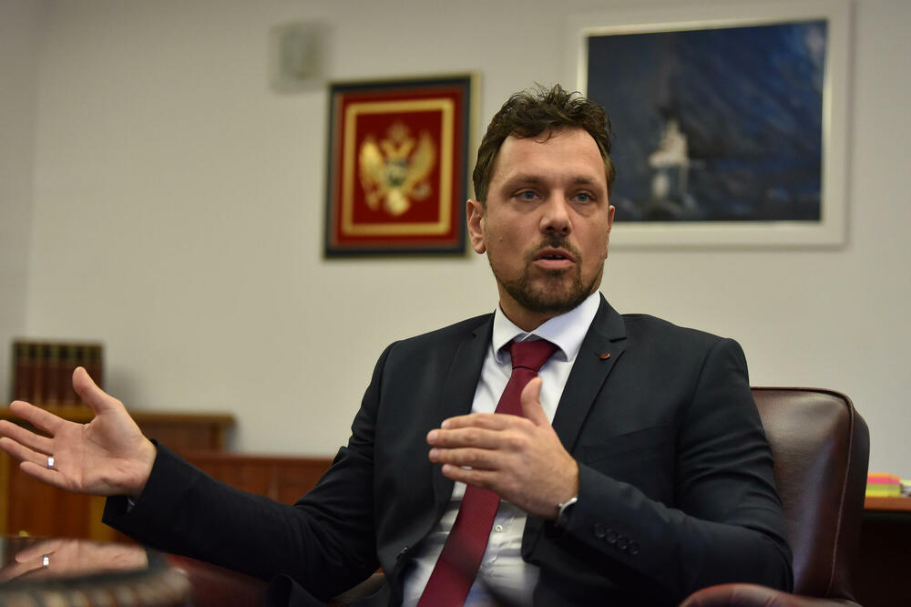 Kadić: Ovo nije moja lična borba, već pitanje odgovornosti, zakonitosti i odnosa prema građanima, Foto: Vijesti/Boris Pejović