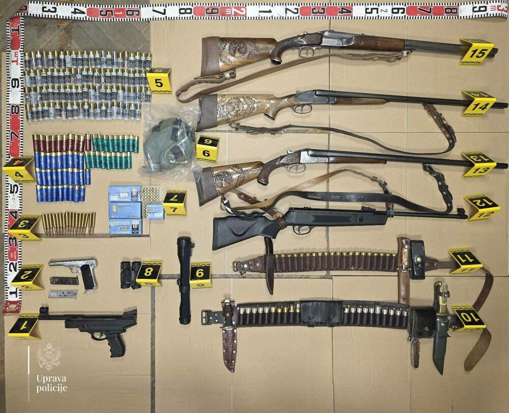 Bjelopoljac osumnjičen da je pucao na djevojčice sa prozora kuće,...