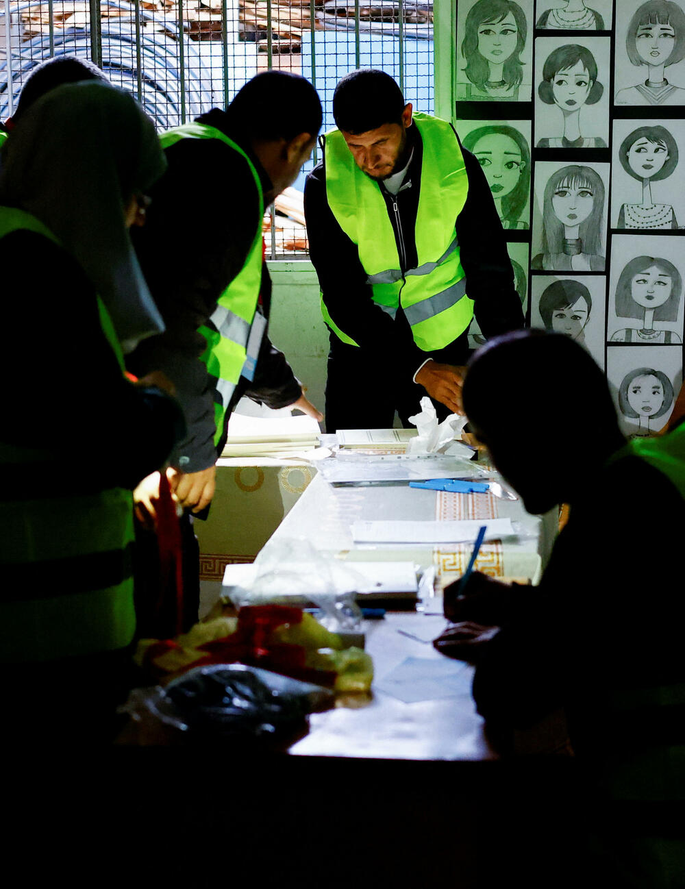 <p>Na Zapadnoj obali glasači prvi put glasaju od početka rata Izraela i Hamasa</p>