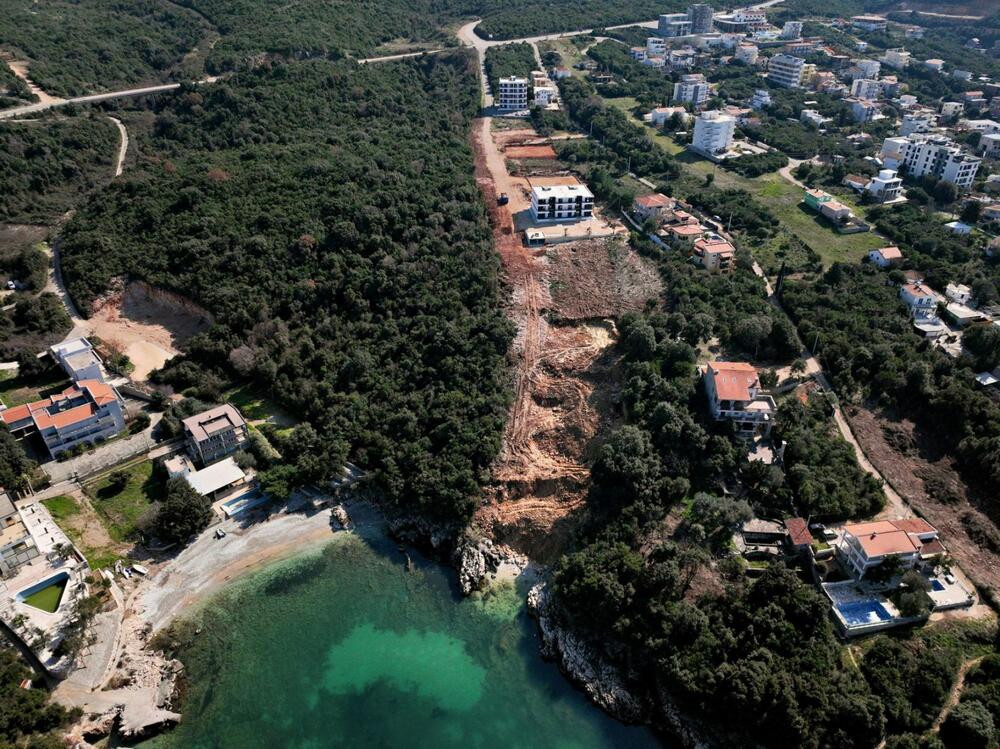 Inspekcija naložila rušenje u junu 2025. godine: Oruči gradio i...