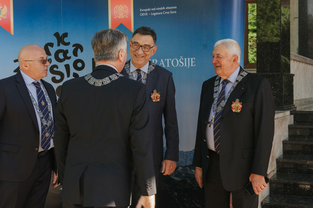<p>Svečanost je održana u petak u Vili Gorica, pod pokroviteljstvom predsjednika Crne Gore, Jakova Milatovića, u organizaciji Evropskog reda vinskih vitezova &ndash; Legatura Crna Gora</p>