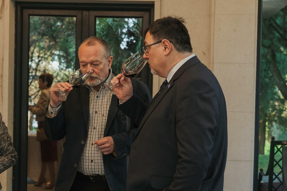 <p>Svečanost je održana u petak u Vili Gorica, pod pokroviteljstvom predsjednika Crne Gore, Jakova Milatovića, u organizaciji Evropskog reda vinskih vitezova &ndash; Legatura Crna Gora</p>