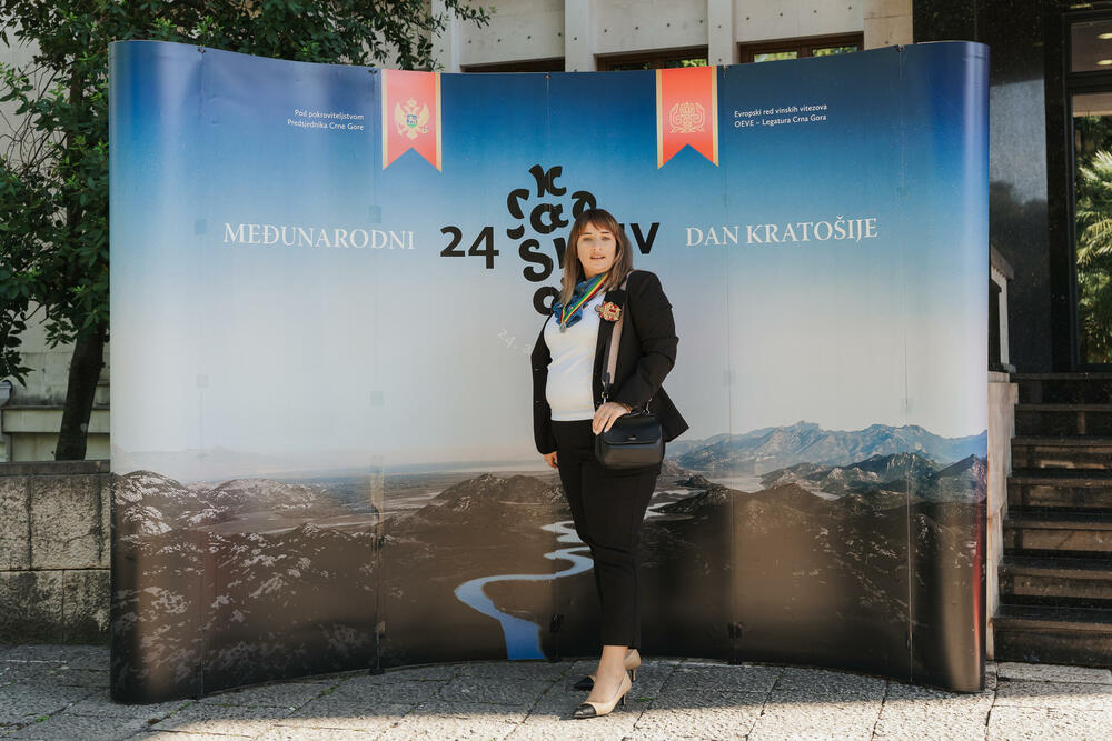 <p>Svečanost je održana u petak u Vili Gorica, pod pokroviteljstvom predsjednika Crne Gore, Jakova Milatovića, u organizaciji Evropskog reda vinskih vitezova &ndash; Legatura Crna Gora</p>